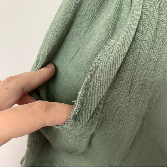 [Prana] Green Elastic Waist High Rise Comfortable Shorts - Picture 3 of 8